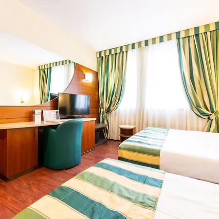 Mirage Sure Collection By Western Hotell 4*