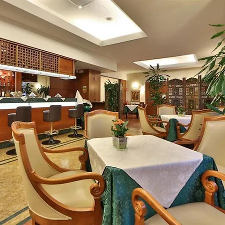 Ξενοδοχείο Mirage Sure Collection By Western 4*