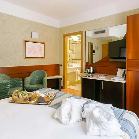Mirage Sure Collection By Western 4* Milano
