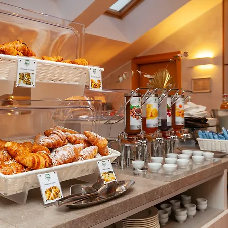 Mirage Sure Collection By Western 4*