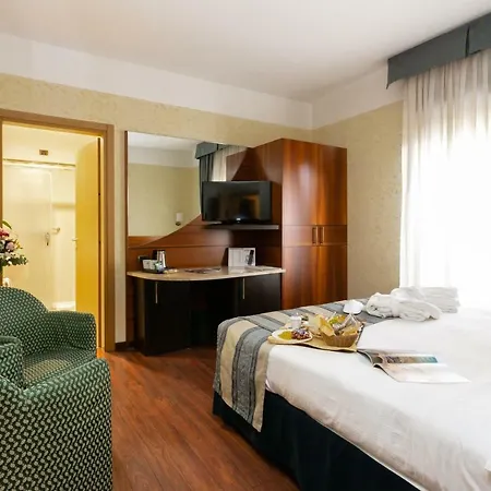 Hotel Mirage Sure Collection By Western Milano